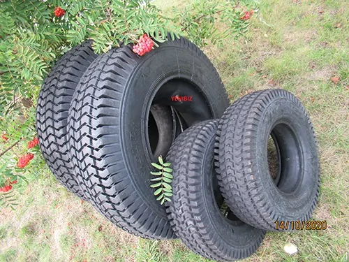 Kit pneus gazon 12 -20" - Kubota : A-195, A19, Aste
Yanmar : AF-15, AF-16, AF-17, YM1502, YM1602
